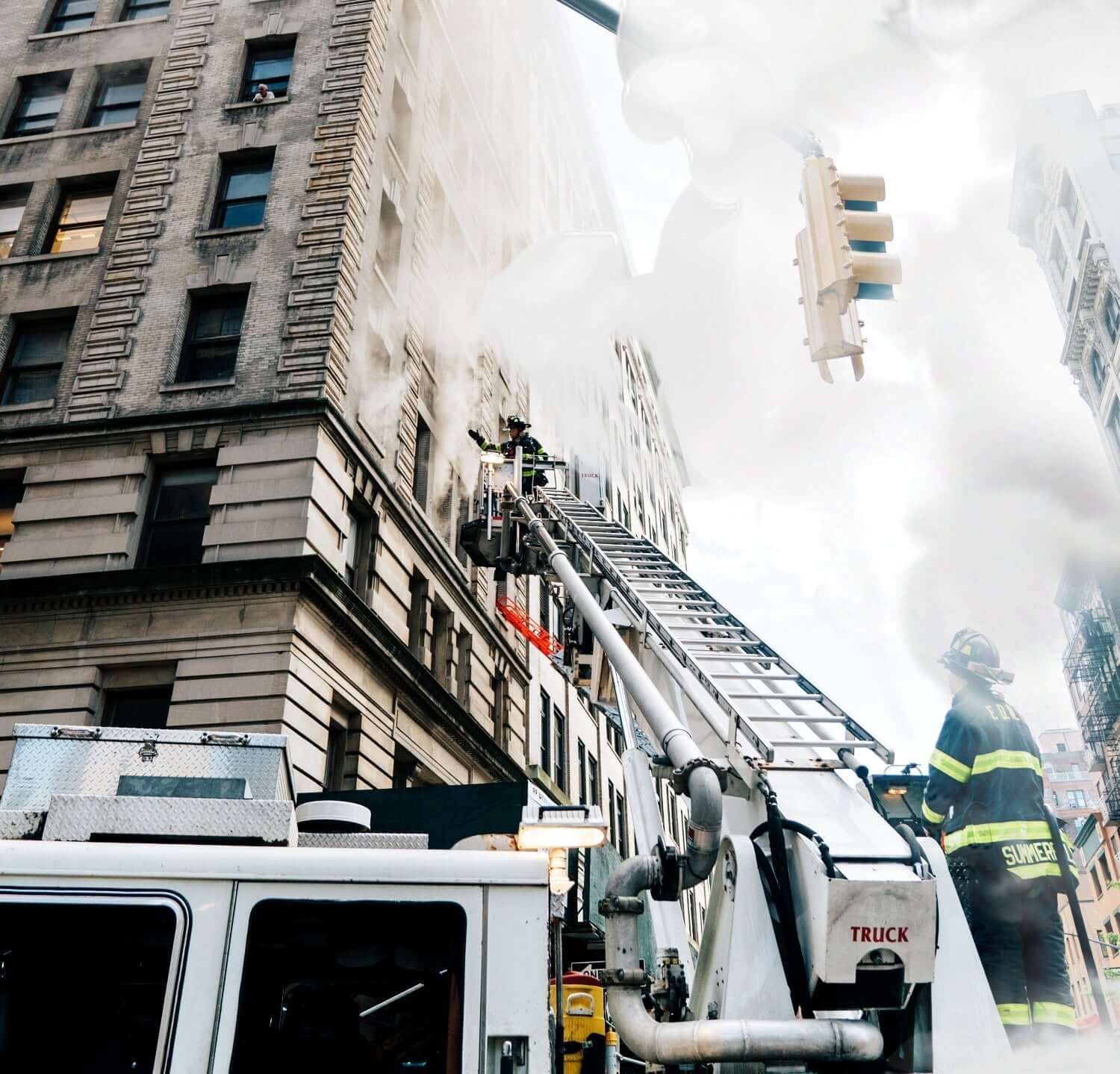 Dampfen in der Wohnung: Ärger mit dem Vermieter? - Haus des Dampfes