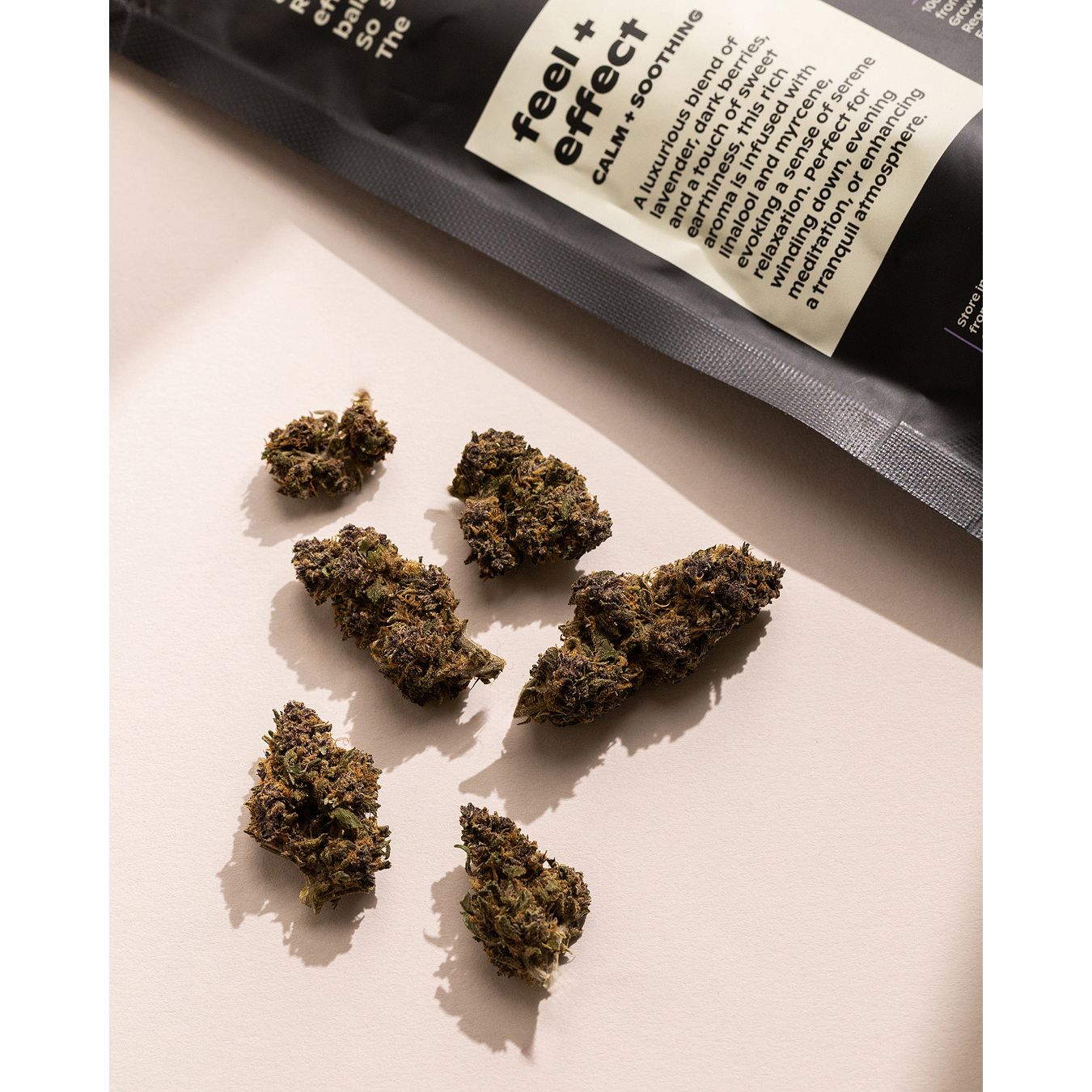 THE BIG CALM – Premium CBD & CBG Blüten (3gr Tüten)